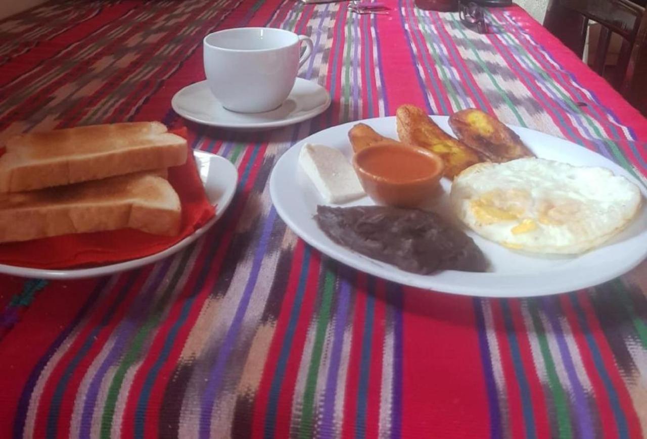 אנטיגואה גואטמלה Hotel Vista Al Cerro מראה חיצוני תמונה
