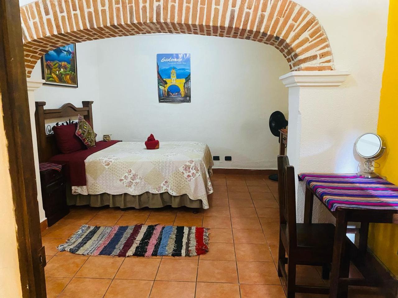 אנטיגואה גואטמלה Hotel Vista Al Cerro מראה חיצוני תמונה